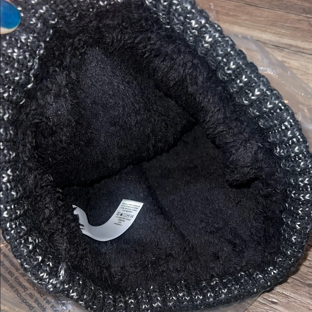 Lululemon Black and White Knit Beanie